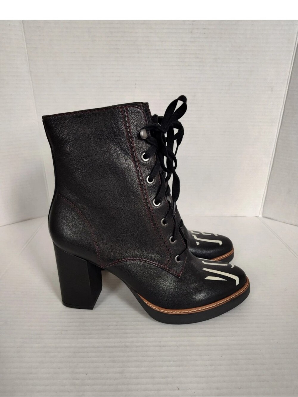 Naturalizer Black Leather Boots "VOTE" Spell out Political Size 10 Rare - Picture 3 of 9